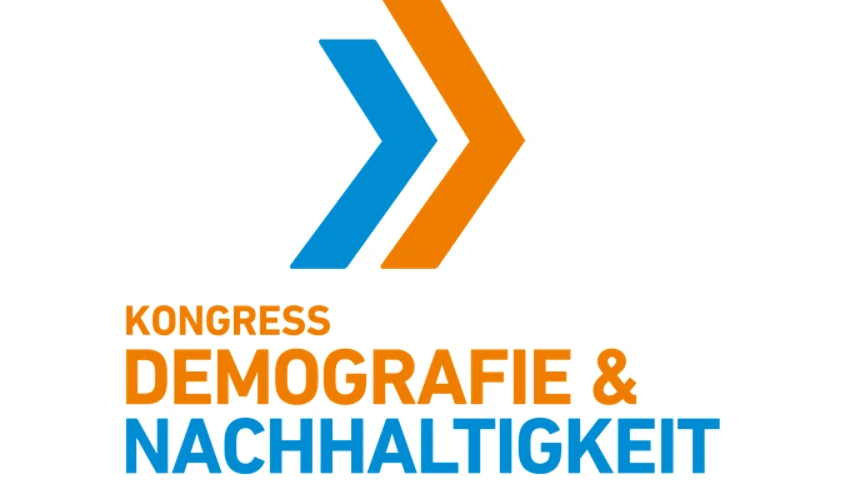 Logo des Kongress Demografie und Nachhaltigkeit, blauer und orangener Pfeil zeigen nach rechts