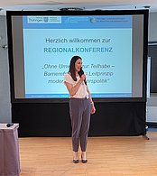 Moderatorin Frau Tallig